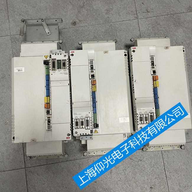 ABB MotiFlex e180ŷάбE1028ά